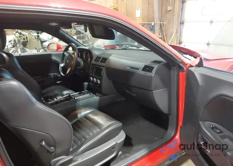 2010 Dodge Challenger Se z USA, uszkodzony, nr VIN 2B3CJ4DV8AH142702